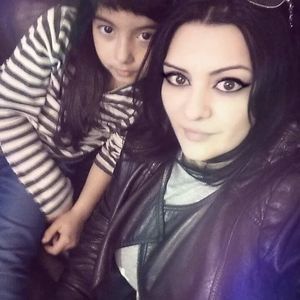 Meet your Posher, Elena lavinia